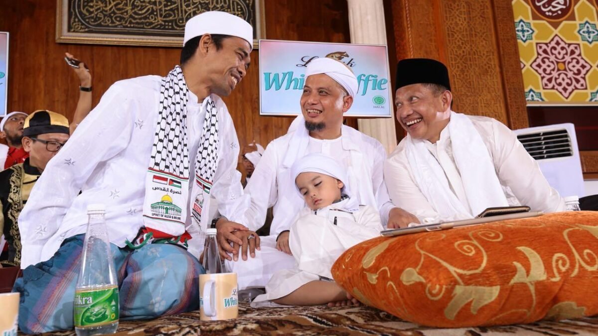 Titik Awal Ulama-Aparat Keamanan Tabayyun Titik Awal Ulama-Aparat Keamanan Tabayyun