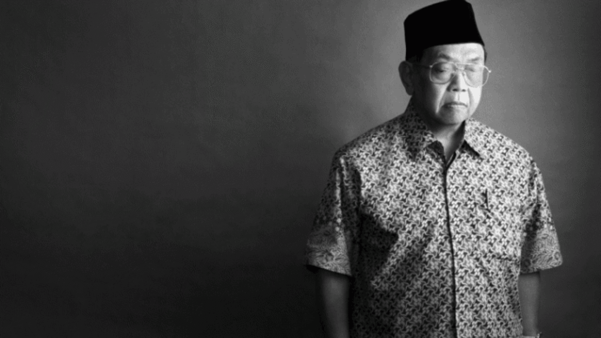 Gus Dur: “Di Indonesia Nggak Ada Kedaulatan.” Gus Dur: “Di Indonesia Nggak Ada Kedaulatan.”