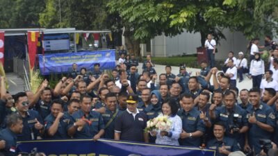 KSAL Laksamana TNI Ade Supandi, S.E., M.A.P. Resmikan TV Streaming milik TNI AL