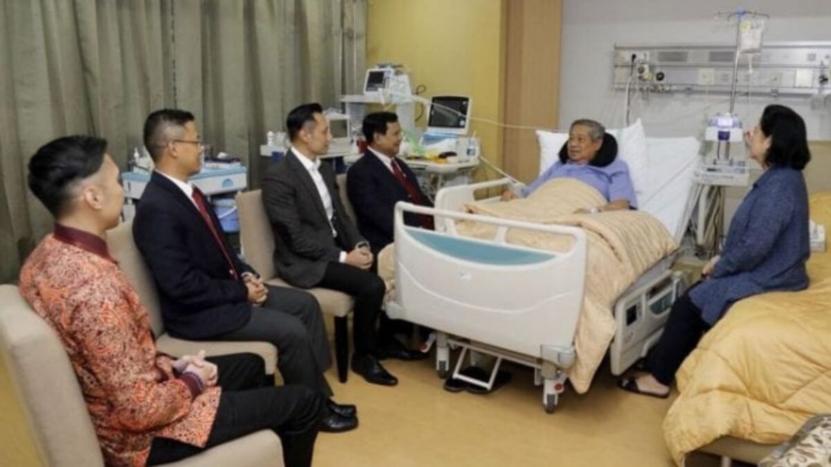 Prabowo: “Beliau (SBY) senior saya.”