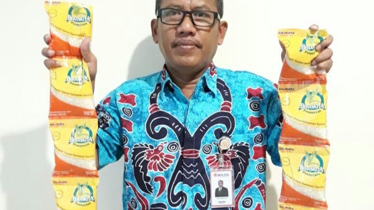Terobosan Bulog Jual Beras Sachetan