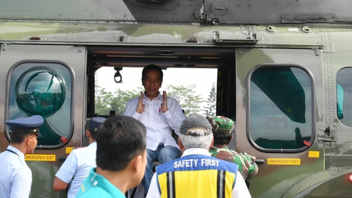 Presiden Jokowi Nge-Jins, Kunjungi Banten, Pastikan Penanganan Pascabencana Tsunami Berjalan Baik