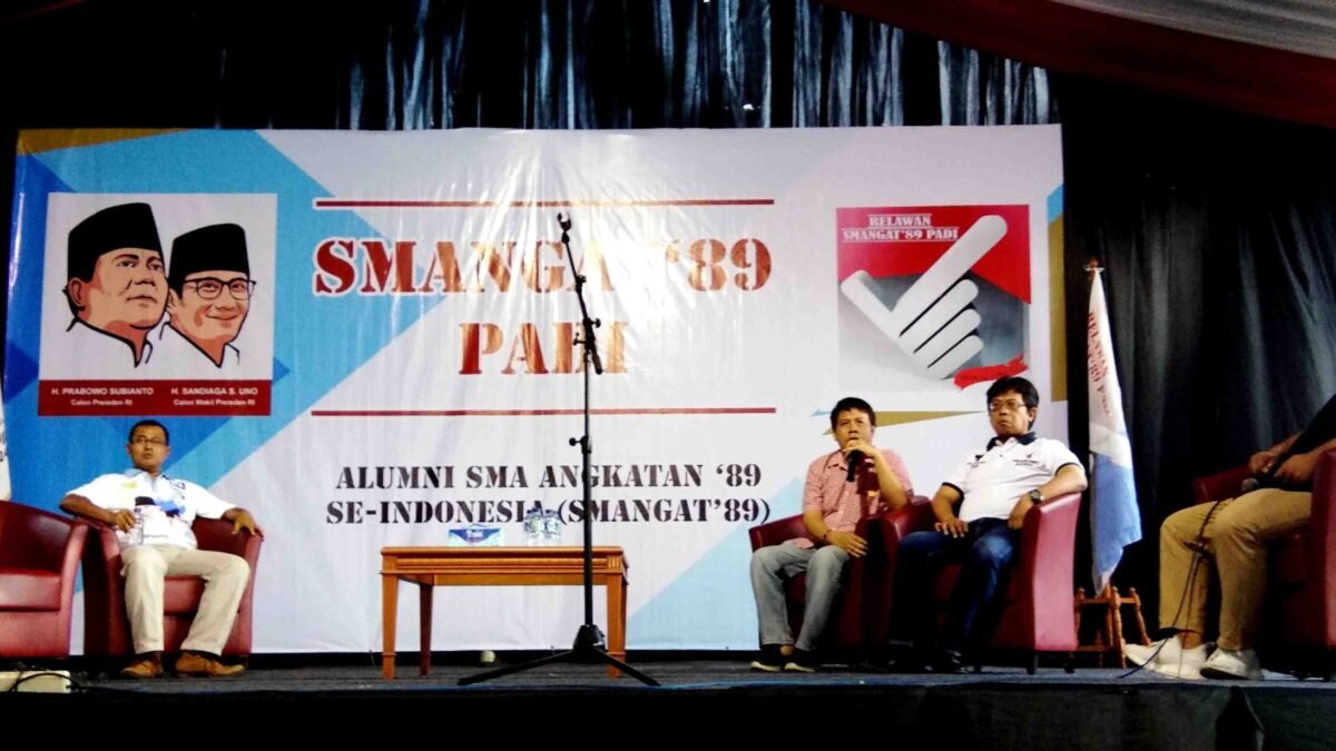 Para Alumni SMA Ramaikan Diskusi Dan Nobar Relawan Smangat89