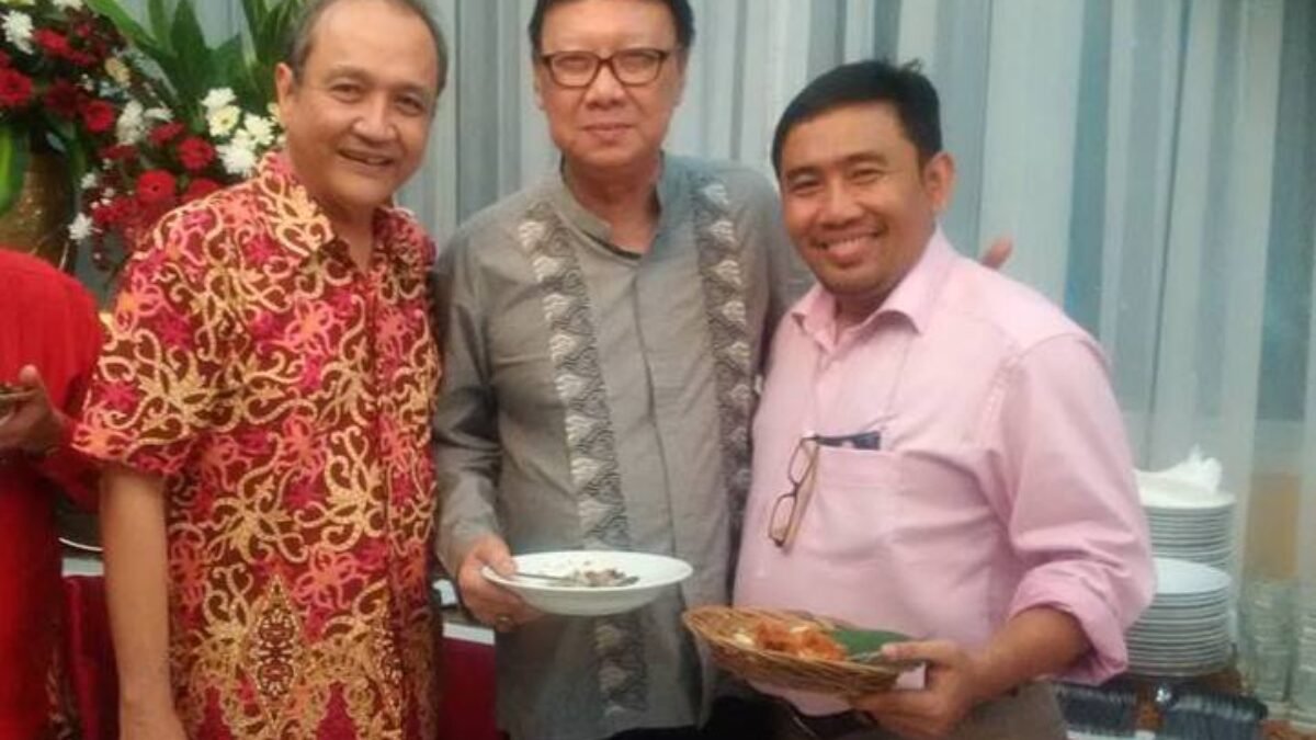 Tjahjo Kumolo Dinilai Cakap Memimpin Kemendagri. Tjahjo Kumolo Dinilai Cakap Memimpin Kemendagri.