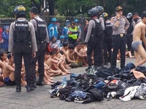 Aksi Anarki “May Day” Di Empat Kota. Digerakan Paham, Kelompok atau Kepentingan Siapa?