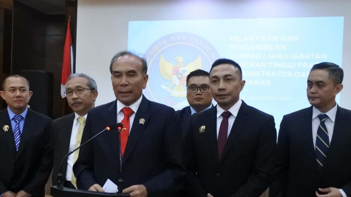 RUU Siber “Dipaksakan” Menjadi Undang-Undang Oleh DPR, September 2019.