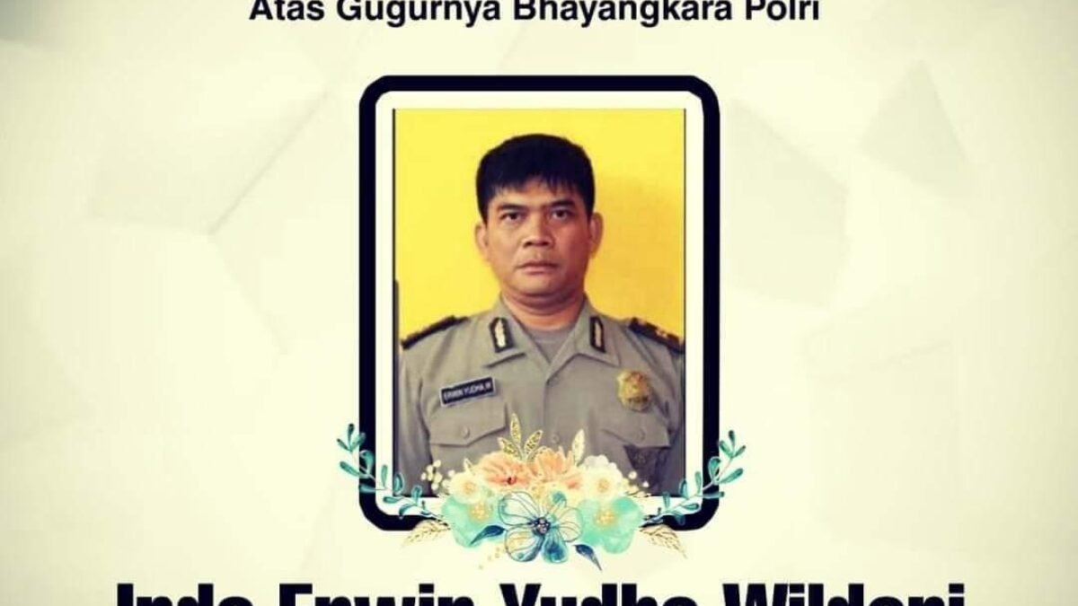 Polisi Yang “Dibakar” Itu Meninggal Dunia