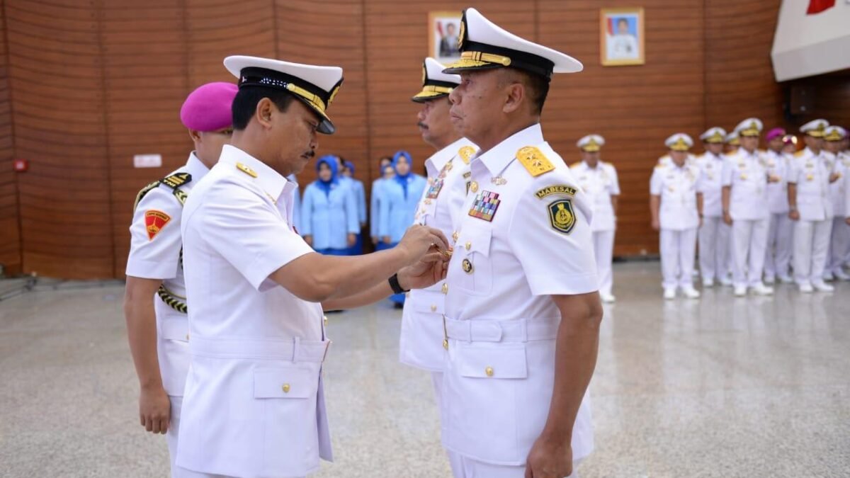 Pergantian Jajaran Pimpinan Dalam Organisasi TNI Angkatan Laut