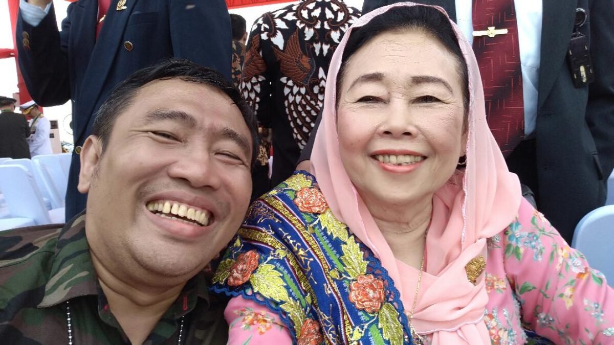 Istri Gus Dur Jurnalis Majalah ZAMAN dan MATRA