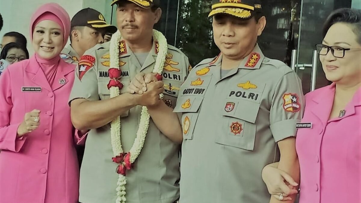 Wakapolri: “Media & Polisi itu, Simbiosis Mutualisme.” Wakapolri: “Media & Polisi itu, Simbiosis Mutualisme.”