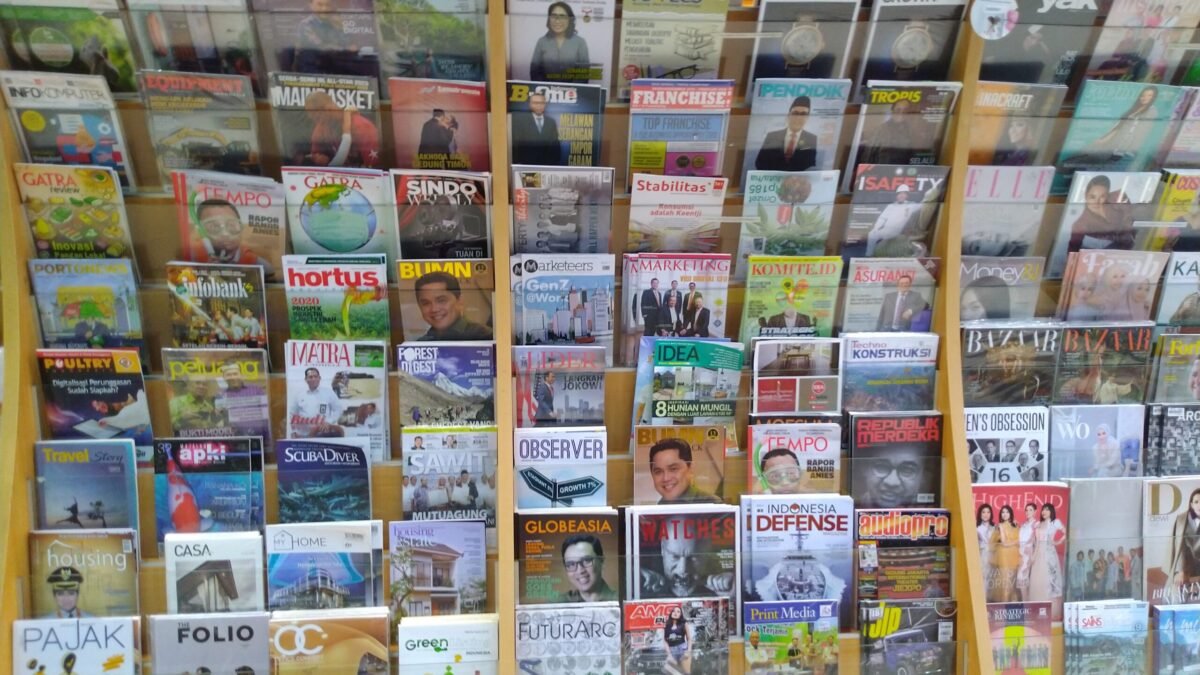 Sensasi Baca Buku atau Majalah Cetak, Sukar Dilukiskan Kata-Kata Sensasi Baca Buku atau Majalah Cetak, Sukar Dilukiskan Kata-Kata