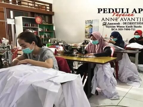 Disainer Kondang Setop Produksi Kebaya, Produksi Alat Pelindung Diri (APD) Untuk Sumbangkan Ke RS & Tim Medis