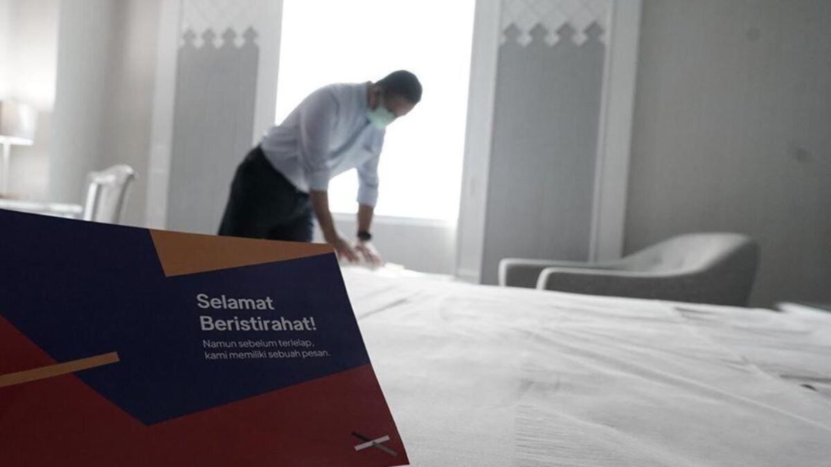 Anies Tunjukan Kepedulian Ke Petugas Medis