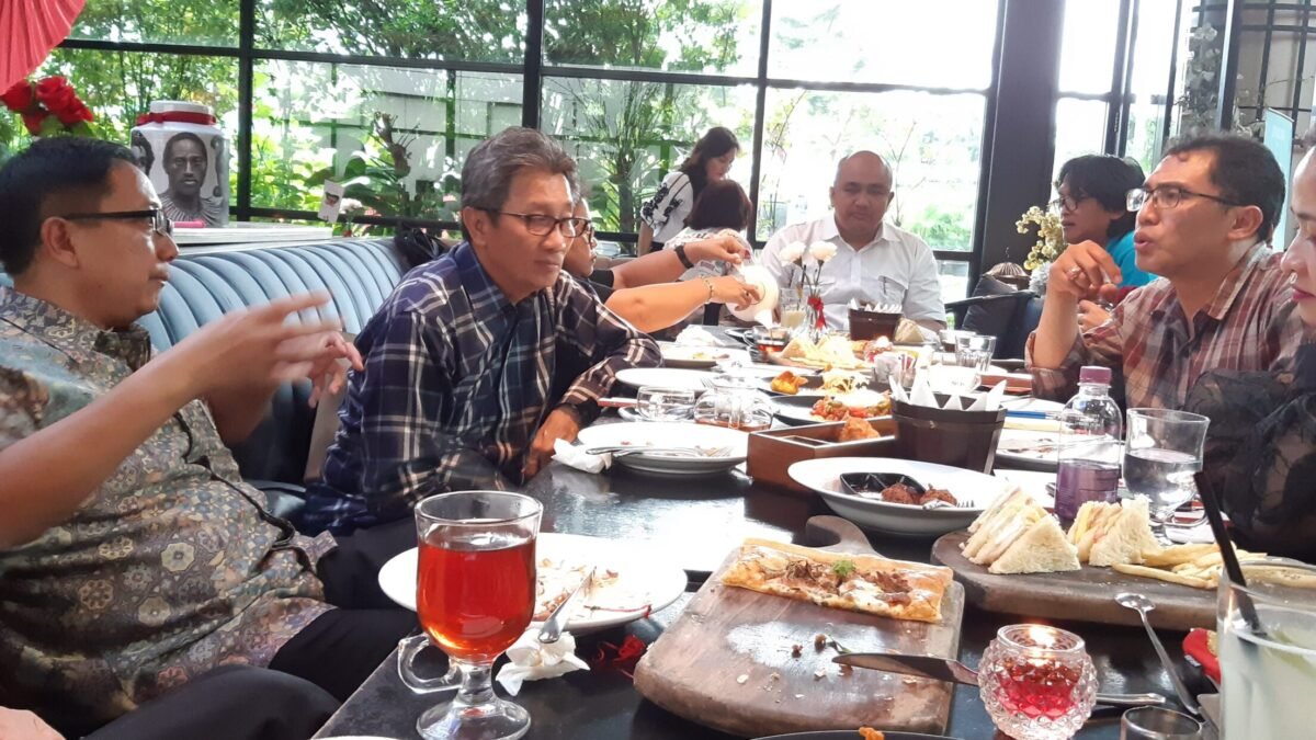 Transformasi Manusia Unggul dan Peduli di Era Digital
