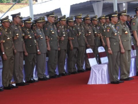 Tito Karnavian: ”Satpol PP dan Linmas Harus Dirasakan Kehadirannya di Masyarakat, Profesional dan Berguna”