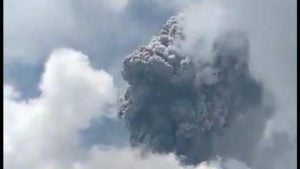 Awan Semar Merapi Pertanda Apa?