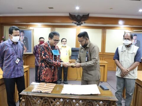 Kepedulian ‘Pujangga’ Organisasi Alumni IPDN, Bantu Masyarakat Sekitar Kampus Jatinangor