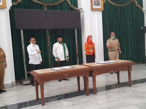 Lima Skema Jaring Pengaman Sosial di Jabar