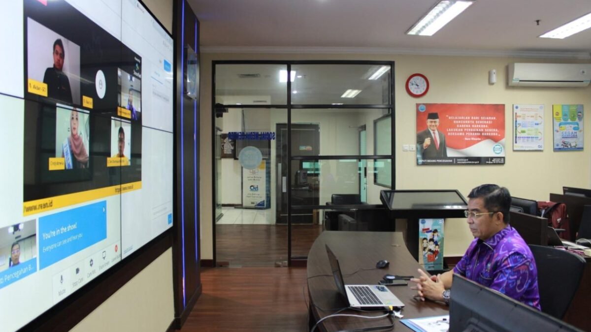 Pesantren Kilat Digital Hadirkan Deputi Pencegahan BNN Pesantren Kilat Digital Hadirkan Deputi Pencegahan BNN