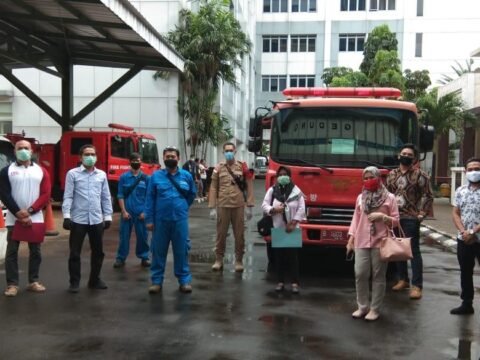 Kemendagri Kembali Serahkan Hibah Luar Negeri Mobil Pemadam Kebakaran