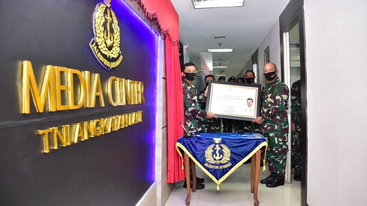 Revitalisasi Media Center TNI Angkatan Laut Revitalisasi Media Center TNI Angkatan Laut