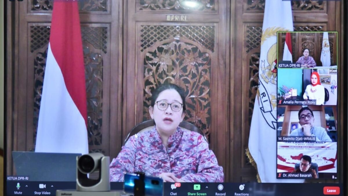 Puan Minta Kampus Lakukan Kajian Ilmiah Hadapi Covid-19 Puan Minta Kampus Lakukan Kajian Ilmiah Hadapi Covid-19