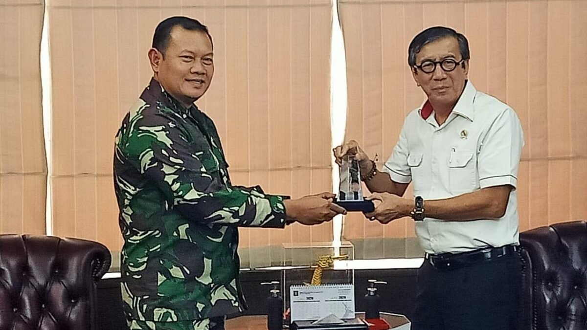 KSAL Melakukan Kunjungan Kerja Ke Menkumham