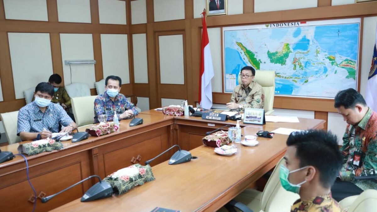 Wapres Ma’ruf Amin: “Hidup 100%”