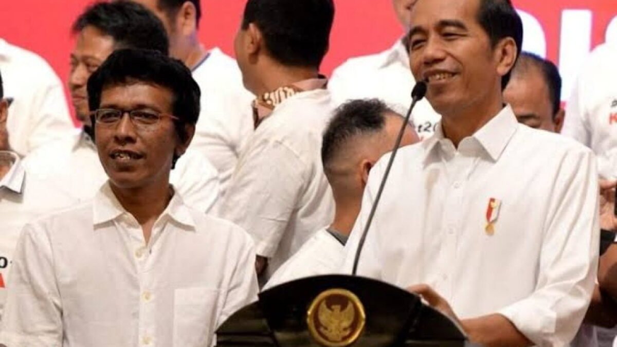 “Bocoran” Pembicaraan Adian Napitupulu Bersama Jokowi, Soal Garuda dan BUMN