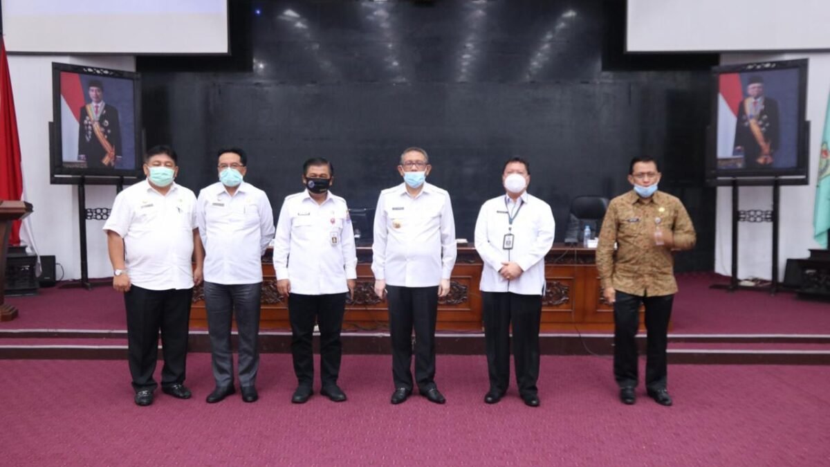BNPP dan Pemprov Kalbar Bahas Produk Unggulan Perbatasan RI-Malaysia BNPP dan Pemprov Kalbar Bahas Produk Unggulan Perbatasan RI-Malaysia
