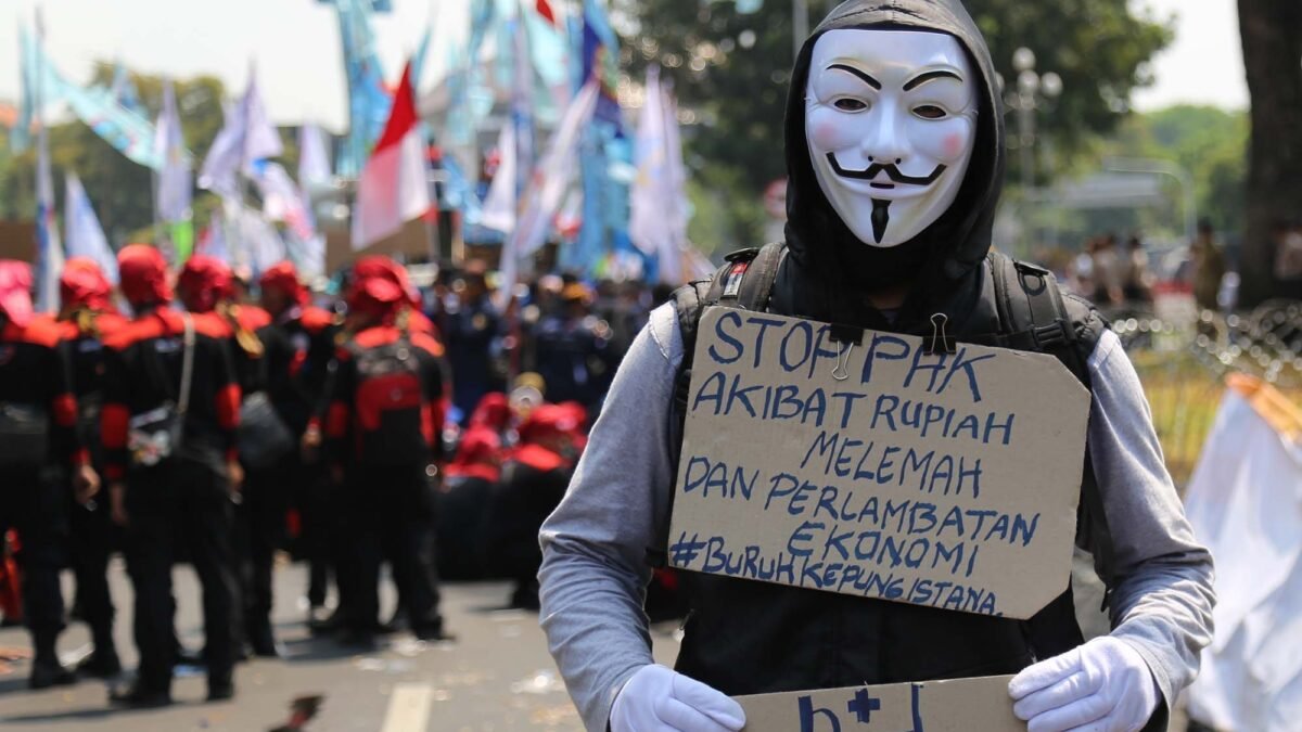 Etiket PHK Di Masa Sulit