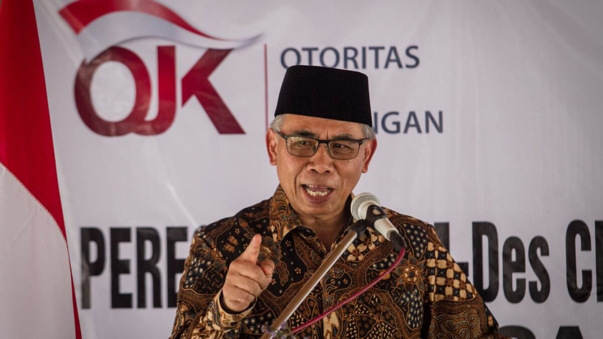 OJK Awasi Penyaluran Kepada Nasabah Bank BUMN
