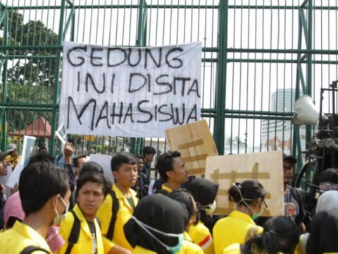 UU Ciptaker Menuai Gelombang Demo dan Mogok Kerja