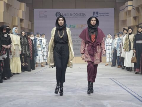 Virtual Fashion Show Mercedes-Benz Fashion Week Russia
