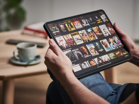 Di Indonesia Tarif Berlangganan Netflix Tetap