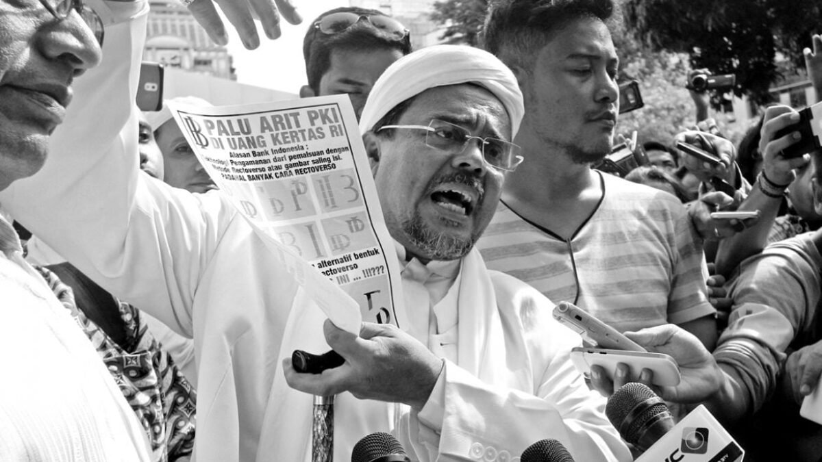 FPI di Tengah Gelombang Reformasi
