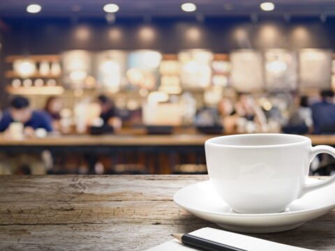 Usaha Coffee Shop Rontok Di Masa Pandemi?