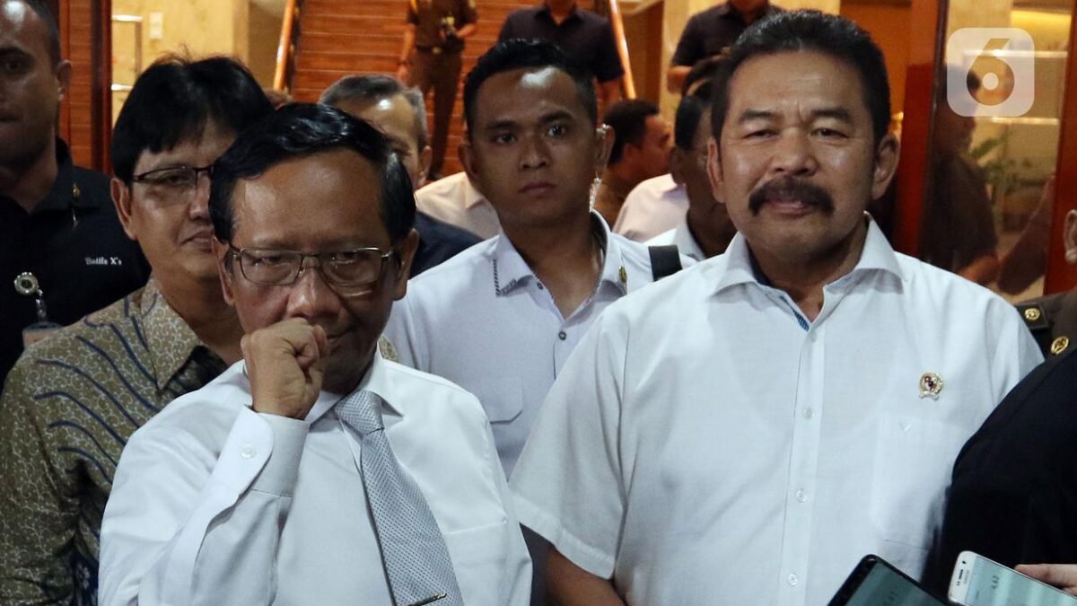 Mahfud Suport Kejaksaan Agung Yang Kena Rumors Kasus ASABRI, BPJS dan Pelindo. Mahfud Suport Kejaksaan Agung Yang Kena Rumors Kasus ASABRI, BPJS dan Pelindo.