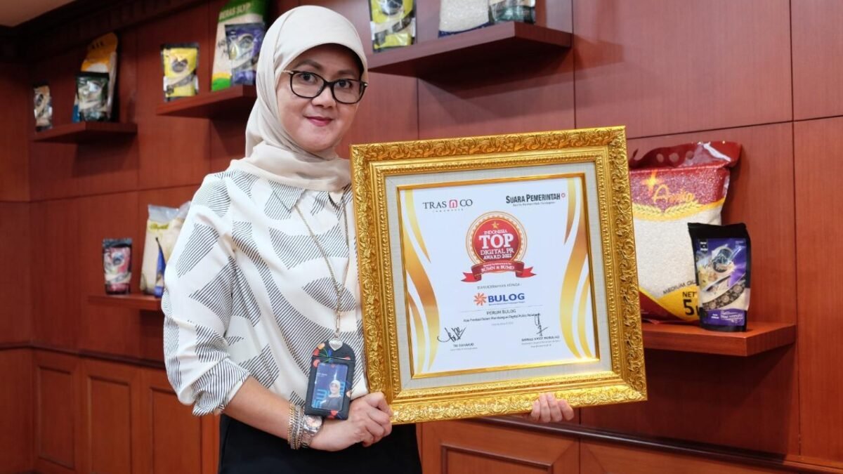 BULOG Raih Indonesia Digital PR Award 2021