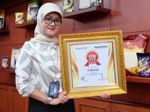BULOG Raih Indonesia Digital PR Award 2021