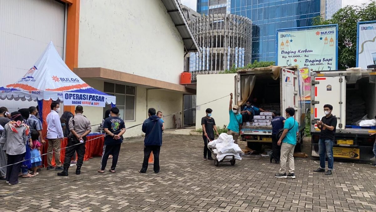 BULOG Gelar Kembali Operasi Pasar Daging Beku Jelang Lebaran