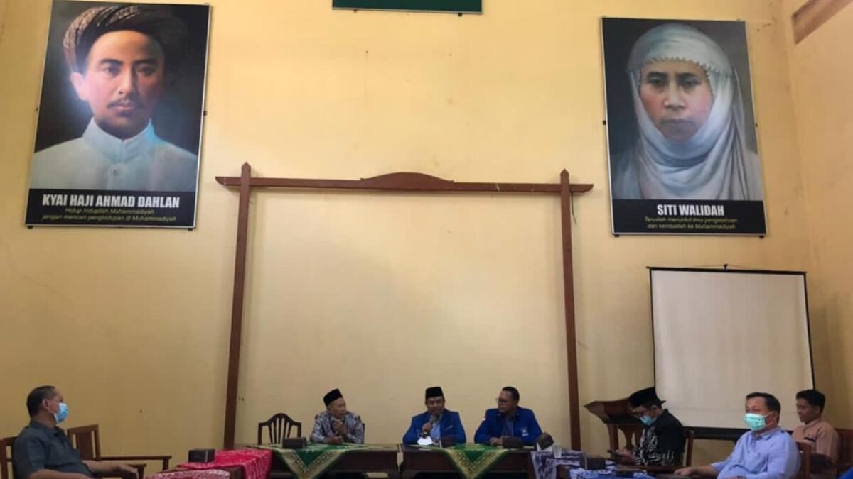 Usai Dilantik, Pengurus DPD PAN Jepara Kunjungi Pimpinan Muhammadiyah Usai Dilantik, Pengurus DPD PAN Jepara Kunjungi Pimpinan Muhammadiyah