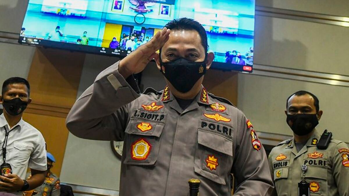 Novel Baswedan Perkuat Polri, KPK Bubar? Novel Baswedan Perkuat Polri, KPK Bubar?