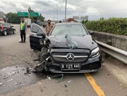 Aksi Pengemudi Nekat Mirip Permainan Grand Theft Auto, Video Lengkapnya Klik Di Sini