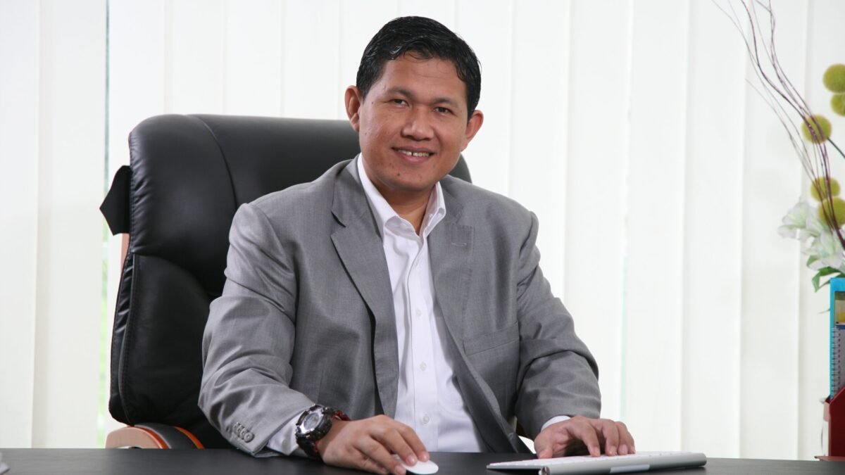 Dr. Pratama Persadha (Chairman CISSReC) Pertanyakan Data LBP Dr. Pratama Persadha (Chairman CISSReC) Pertanyakan Data LBP