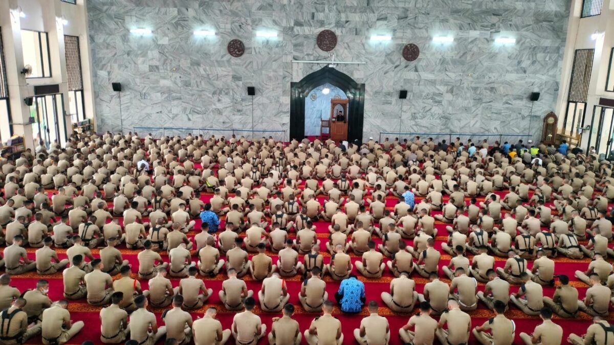 IPDN Akan Menindak Tegas Oknum-Oknum Yang Bertentangan Dengan ideologi Pancasila dan NKRI IPDN Akan Menindak Tegas Oknum-Oknum Yang Bertentangan Dengan ideologi Pancasila dan NKRI