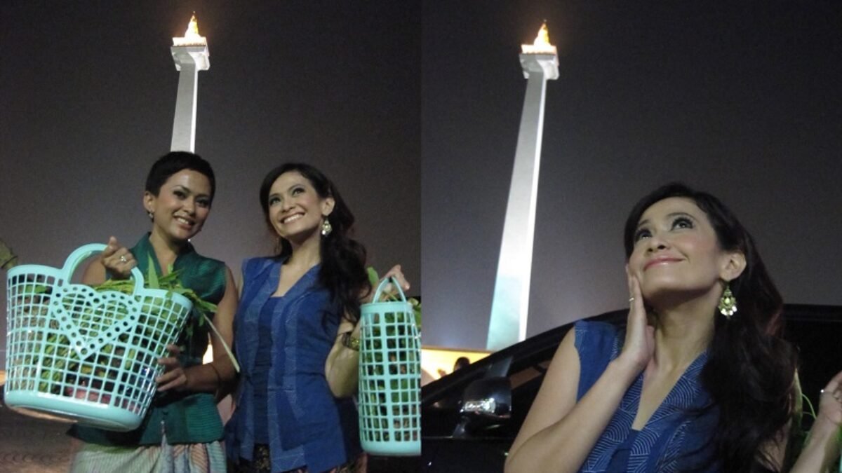 Monas Kembali Dibuka Setelah Tutup Dua Tahun Monas Kembali Dibuka Setelah Tutup Dua Tahun