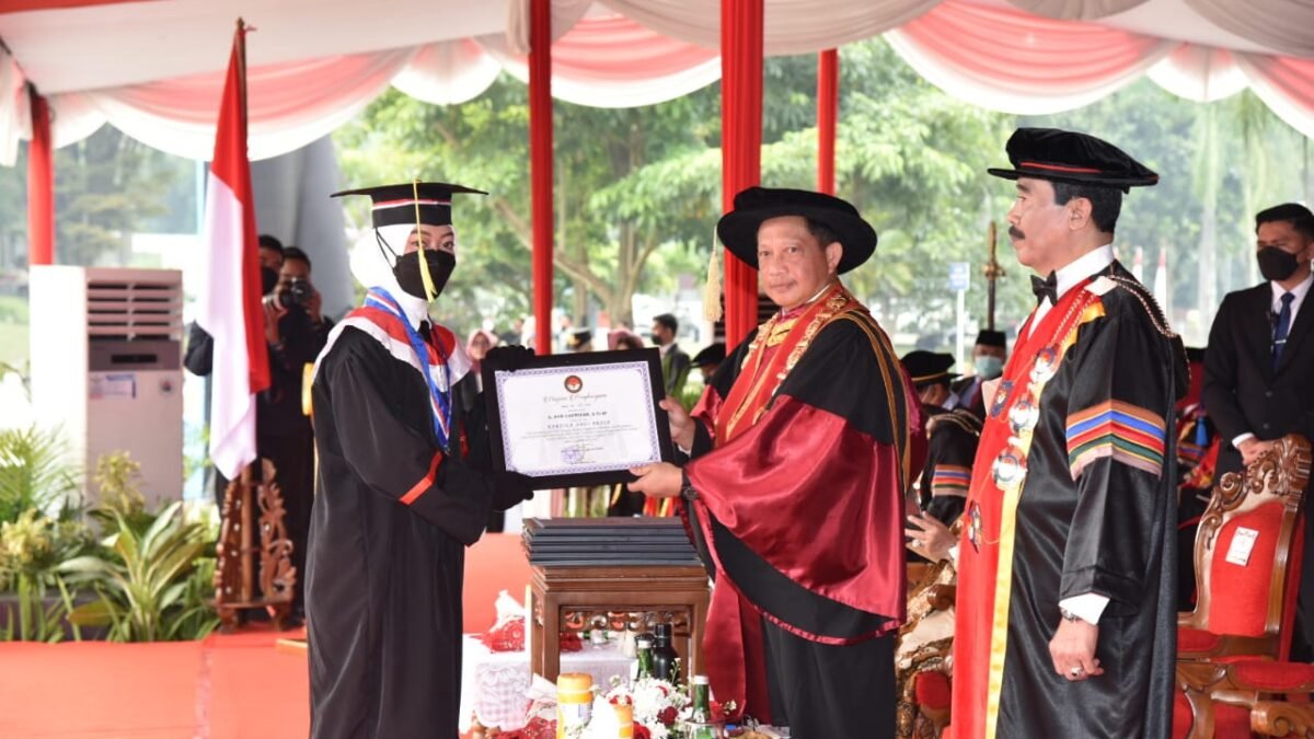 Alumni IPDN Ditantang Memberikan Manfaat Bagi Masyarakat Alumni IPDN Ditantang Memberikan Manfaat Bagi Masyarakat