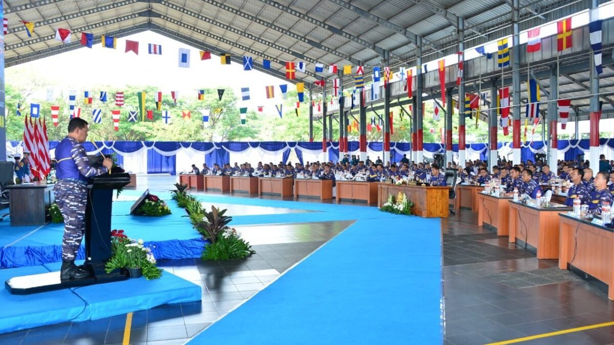 Jawaban Mengapa Seluruh Komandan Jajaran Angkatan Laut Kumpul di AAL Jawaban Mengapa Seluruh Komandan Jajaran Angkatan Laut Kumpul di AAL