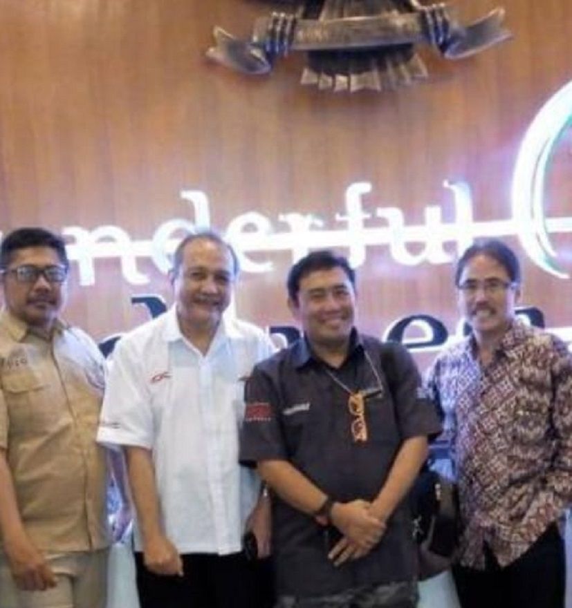 Begawan Media, Yang Sering Disebut Mak Erot